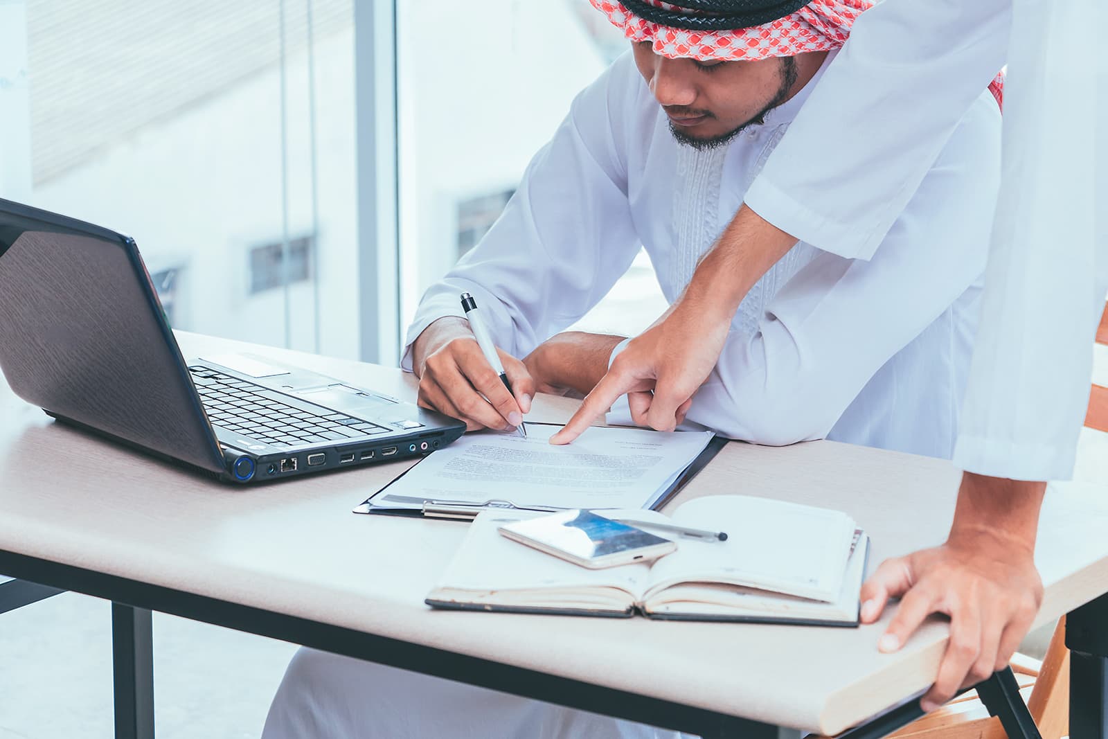 أقرب مكتب خدمات الكترونية من موقعي في السعودية